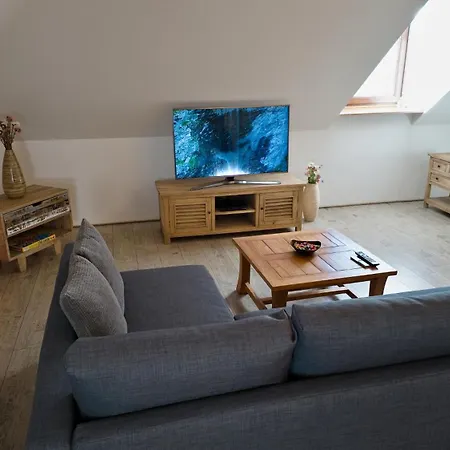 Vulcano Apartment *